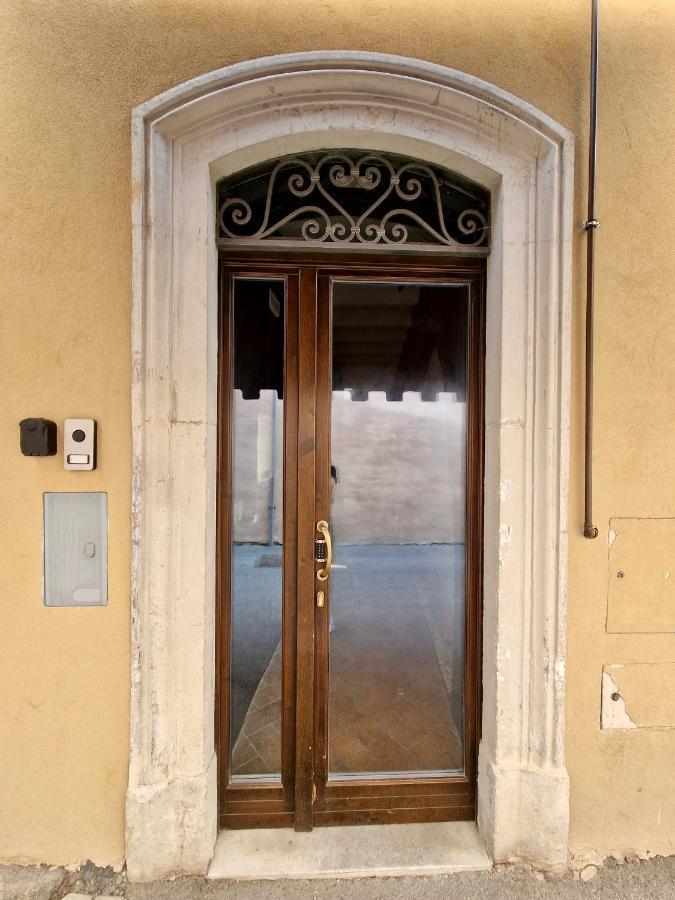 I Due Magi By Tramonti Apartments LʼAquila Esterno foto